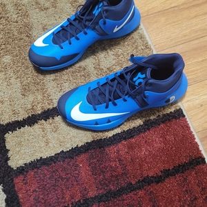 Mens kd trey 5 sneaker size 13